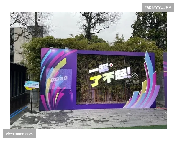 怀特盛赞蒂尔曼用勤奋赢得尊重成为球队关键拼图助力核心体系完善